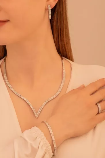 Vog Kadın Gümüş Takı Düğün Seti - Paris Su Yolu 925 Ayar Kolye Bileklik Yüzük Küpe Tam Set