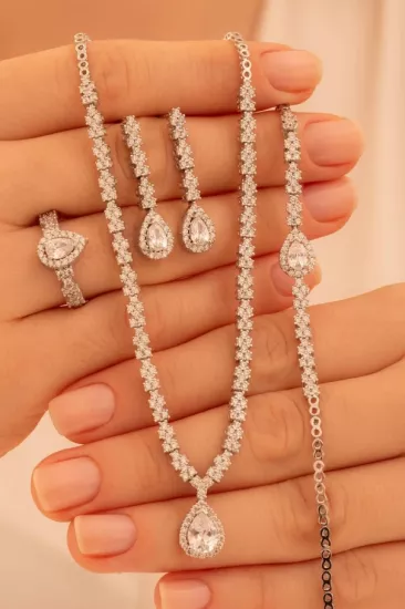 Vog Kadın Gümüş Takı Seti - Aylin Damla Model Zirkon Taşlı Kolye, Bileklik, Yüzük, Küpe Tam Set