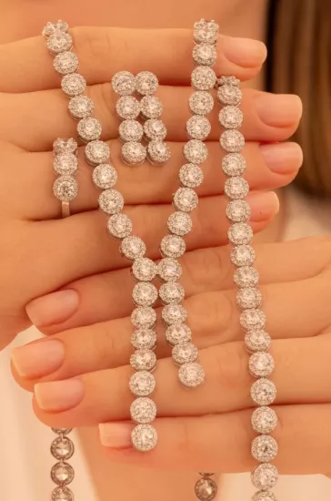 Vog Kadın Gümüş Takı Seti - İdil Yuvarlak Model Zirkon Taşlı Kolye, Bileklik, Yüzük, Küpe Tam Set