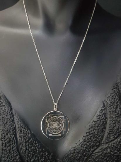 Vashikaran & Sri Yantra Gümüş Kolye - Aşk • Para • Sağlık • Başarı • Şans Mıknatısı 925 Ayar Gümüş Kolye