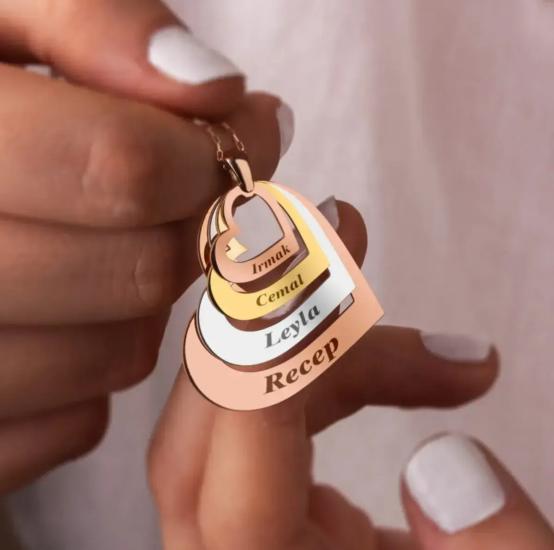 Vog Kişiye Özel İsimli 4’Lü Kalp Eşe,Anneye 925 Ayar Gümüş Hediye Kolye