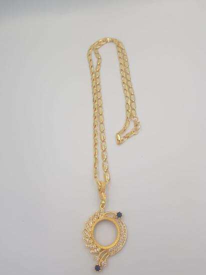 og 24 Ayar Kaplama Çeyrek Ve Gram Takılan Şık Tasarım Sentetik Safir Taşlı Altın Görünümlü Kolye