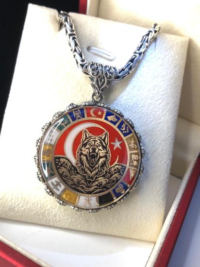 Erkek Gümüş Kolye - 16 Türk Devleti Bayrakları İşlemeli Bozkurt Kral Zincirli Erkek Kolye