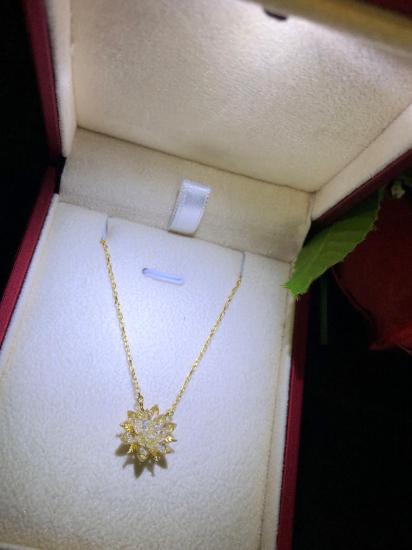 Kadın Gümüş Kolye - Lotus Çiçeği Kristal Taş Renkli 925 Ayar Gümüş Sevgiliye Eşe Anneye Arkadaşa Hediye Kolye
