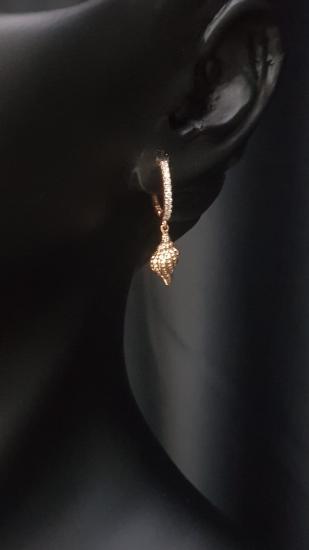 Vog Kadın Gümüş Zirkon Taşlı Deniz Kabuğu Roze Renk Sevgiliye,Anneye,Eşe,Arkadaşa Hediye Küpe