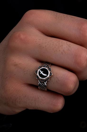 Zülfikar Kılıcı Siyah Zircon Taşlı Gümüş Erkek Yüzük Işıklı Kutuda • Sevgiliye • Eşe • Babaya Yüzük