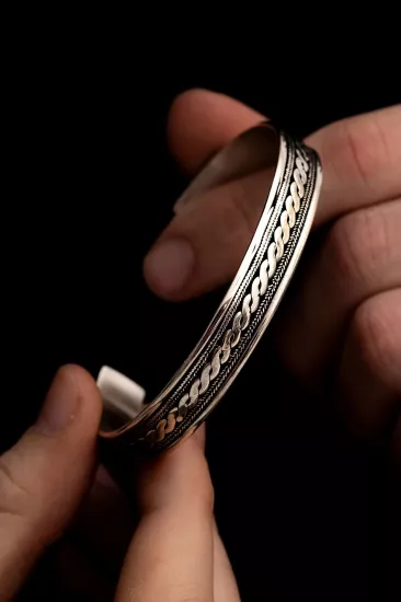 Otantik Tasarım Unisex Düğüm Model Gümüş • Işıklı Kutuda • Sevgiliye • Eşe • Babaya Kelepçe Bilezik