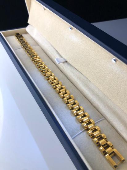 Erkek Çelik Bileklik Sarı Altın Kaplama Lüks Bukle Ince Model • Işıklı Kutuda