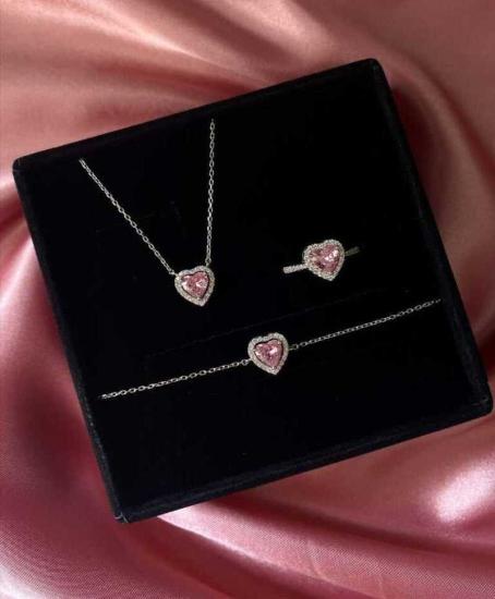 Pembe Kalp Tasarım 3’ Lü Set • Zirconia 925 Ayar Gümüş Sevgiliye • Eşe • Kolye • Küpe  • Yüzük Set