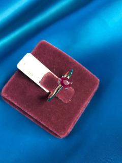 VOG 0.53 CT OVAL KESİM YAKUT (RUBY)14 AYAR ALTIN MADENLİ  EL İŞİ BAYAN YÜZÜK