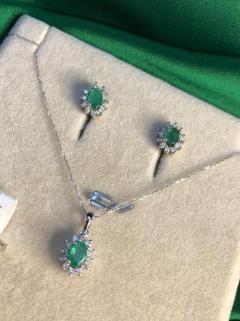  Vog Pırlanta Zümrüt 3 Lü Set Kolye,küpe,yüzük 14 Ayar Altın Şık Tasarım Set