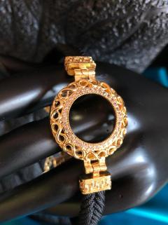 VOG ÇEYREK VE GRAM TAKILA BİLEN 24 AYAR KAPLAMA SONSUZLUK DETAYLI  SİYAH İP KORDON DETAYLI BİLEKLİK