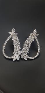 VOG EFFECTİVE DİAMOND IŞILTI BUKLESİ BEYAZ RENK GÜMÜŞ KÜPE