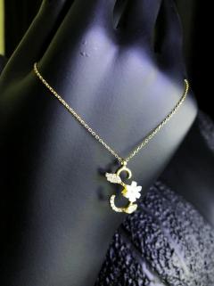 VOG FLEURS SERİSİ S HARF SARI RENK GÜMÜŞ KOLYE 