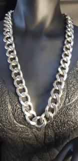 VOG GÜRMET GENİŞ HALKA MODEL ÇELİK KOLYE