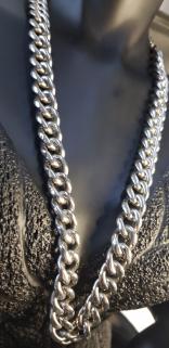 VOG GÜRMET SIK MODEL ÇELİK KOLYE