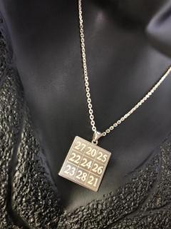 Kubera Para Mantra 925 Ayar Gümüş Unisex Kolye