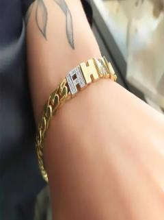 Ahmet Yazılı Oynak İsim Künye 925 Gümüş • Işıklı Kutuda • Sevgiliye • Eşe • Babaya • Bileklik