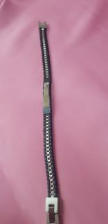 VOG KİYE ÖZEL İSİM YAZILAN SİYAH DERİ ÇELİK BİLEKLİK