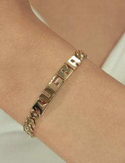 Tuğba Yazılı Oynak Isim Künye 925 Gümüş Işıklı Kutuda • Sevgiliye • Eşe • Anneye Bileklik