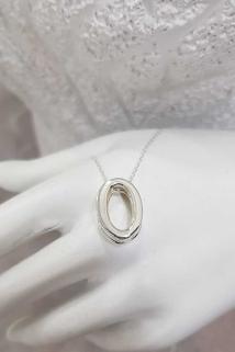 Vog Kişiye Öze Üç Boyutlu (O) Harfi 925 Ayar Gümüş Beyaz Renk Kolye Sarı Ve Roze Seçeneği