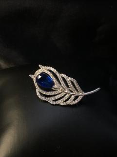 VOG GÜMÜŞ MAVİ TAŞLI YAPRAK BROŞ
