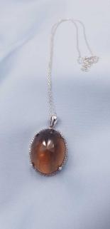 Vog Oval Tasarım Ortam Işığına Göre 7 Renk Değiştiren Zultanit Swaroski Taşlı 925 Ayar Gümüş Kolye