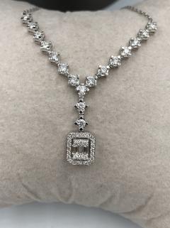 Vog Pırlanta Baget D1:0.11 Ct Gs1  D2:0.80 Ct GS1 14 Ayar Şık Tasarım Beyaz Renk Kolye