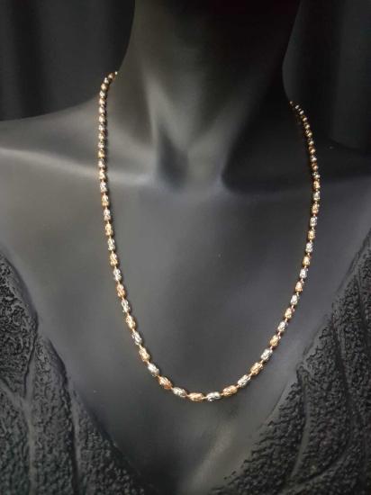 Vog Xuping Model Arpa Detay Dorika Tasarım Sevgiliye,Anneye,Eşe,Arkadaşa Hediye Kolye