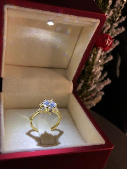 Vog Pırlanta Montür Lotus Çiçeği Aşk Güneşi 925 Ayar Gümüş Sevgiliye,Anneye,Eşe Şık Tasarım Yüzük 