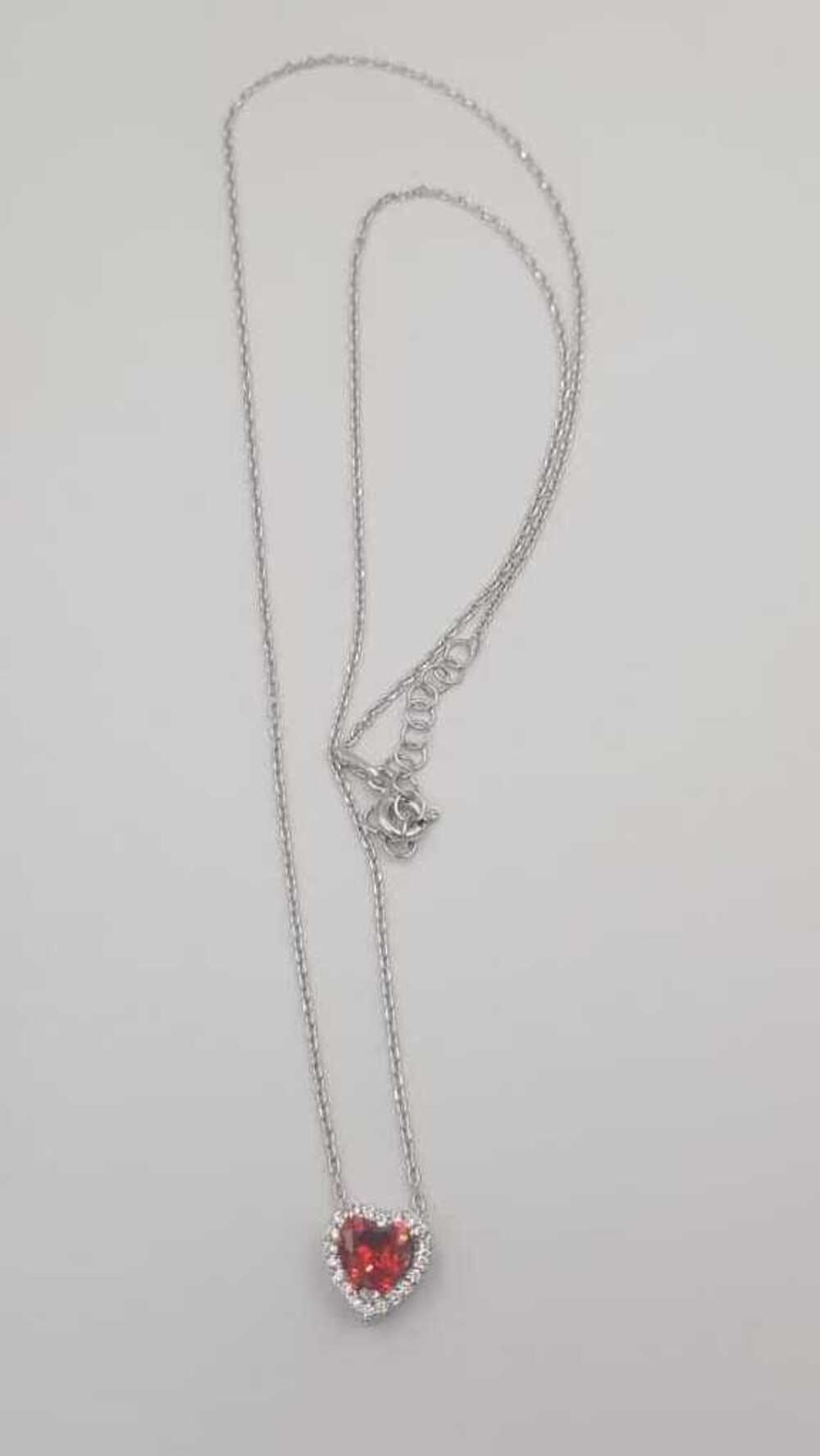 Kırmızı Kalp Model  Zirconia Taşlı 925 Ayar Gümüş Sevgiliye • Eşe • Anneye • Arkadaşa Hediye Kolye