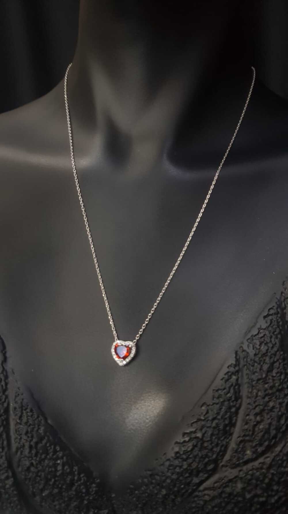 Kırmızı Kalp Model  Zirconia Taşlı 925 Ayar Gümüş Sevgiliye • Eşe • Anneye • Arkadaşa Hediye Kolye