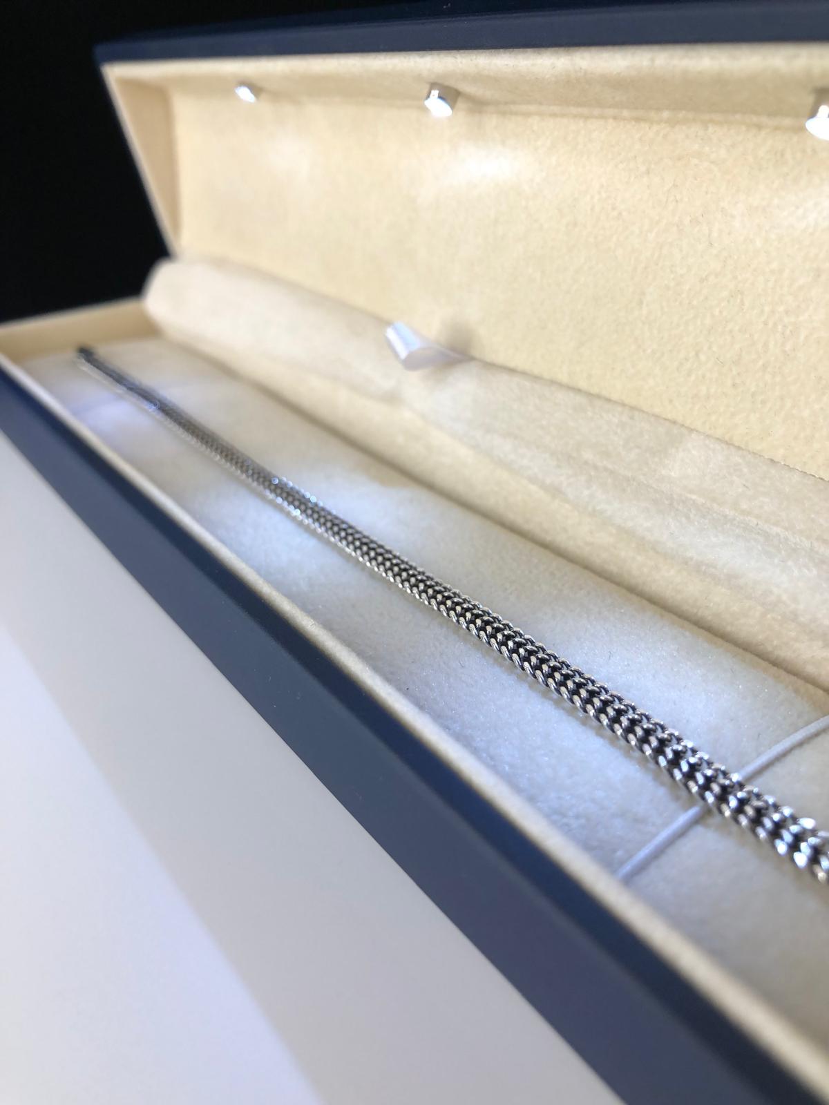 Erkek Gümüş Bileklik - 4mm Ezme Tilki Old Money İtaly Luxury Erkek Bileklik • Işıklı Kutuda