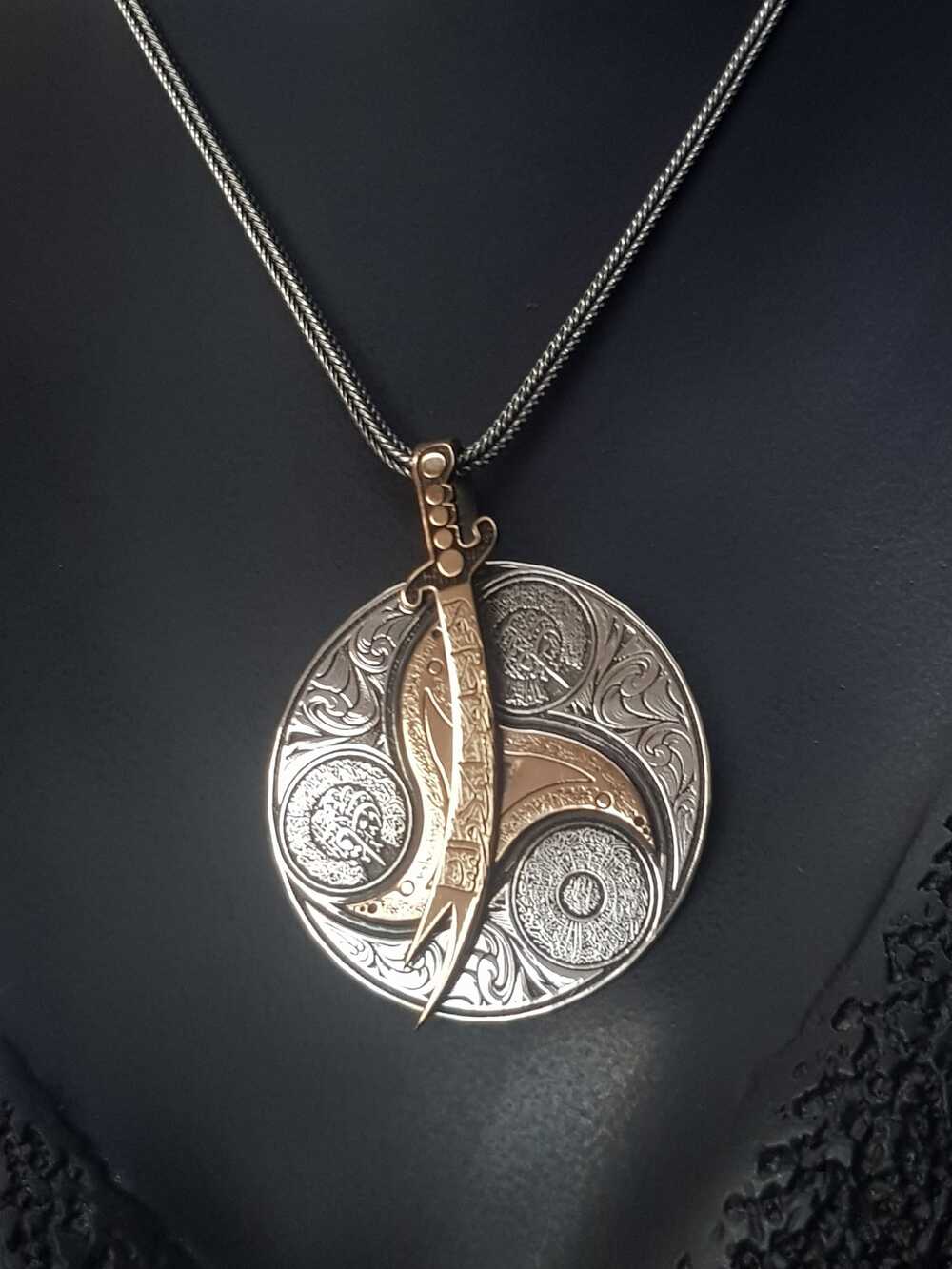 Vog Unisex Zülfikar Kılıcı V 4 Dua 925 Ayar Gümüş Dönen Madalyon Kolye