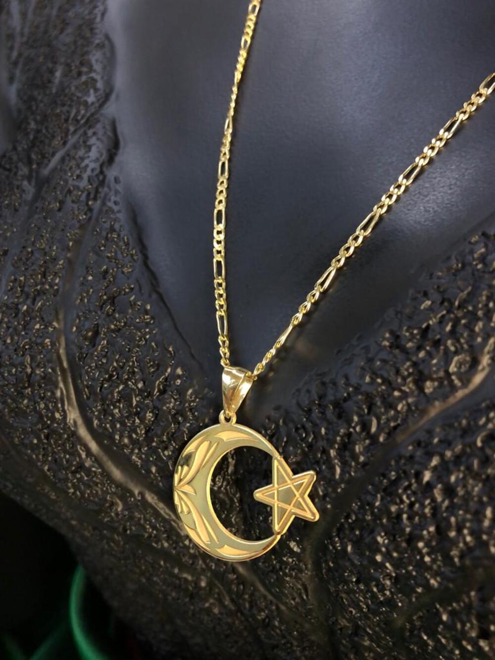 Vog Ay Yıldız Serisi Kalemli Desen Yeşil Renk 925 Ayar Gümüş Kolye Beyaz,Roze Renk Seçeneği
