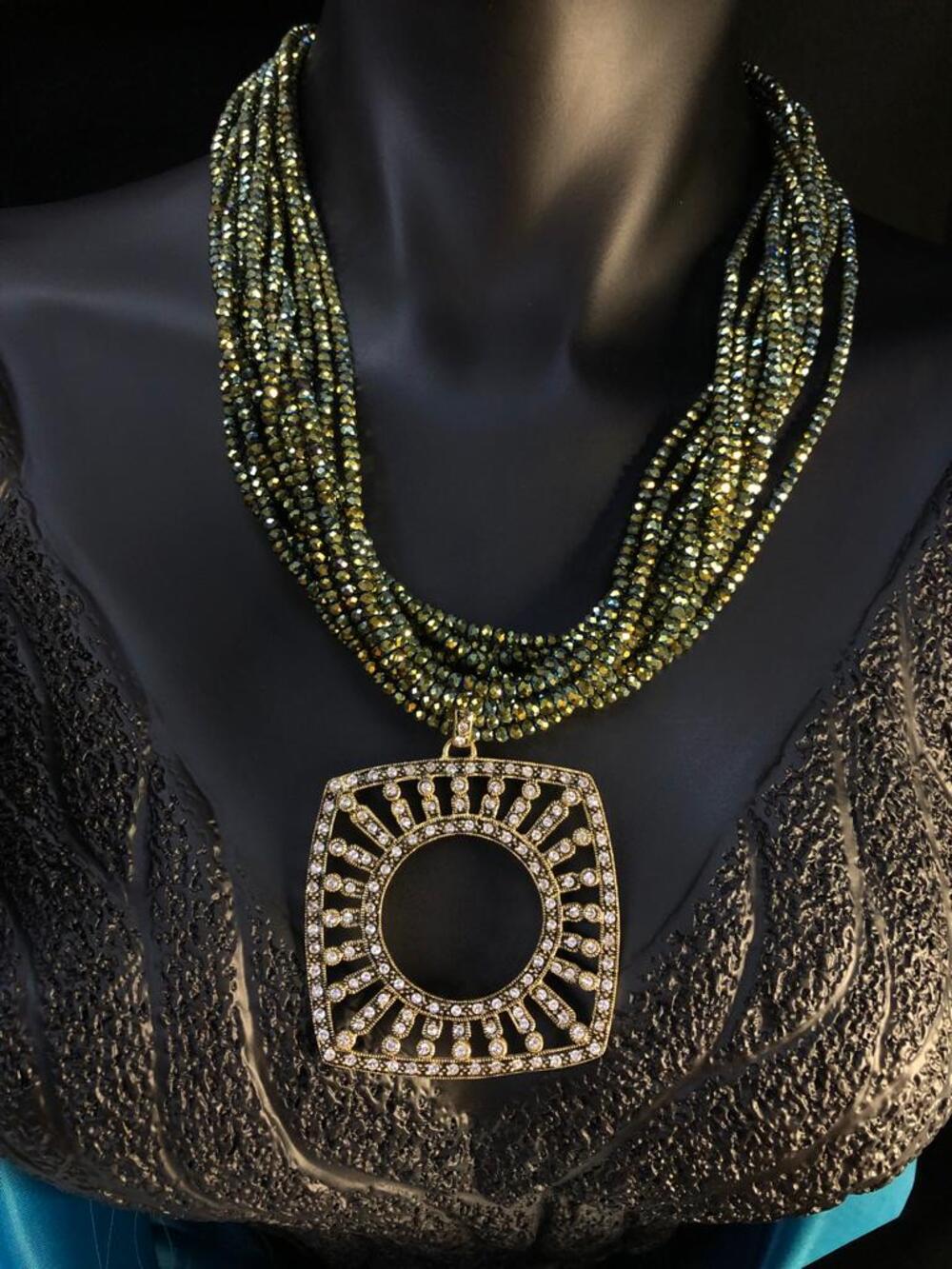 VOG BİJUTERİ KRİSTAL TAŞ DİZAYN ŞIK TASARIM EL İŞİ KOLYE (CHOKER)