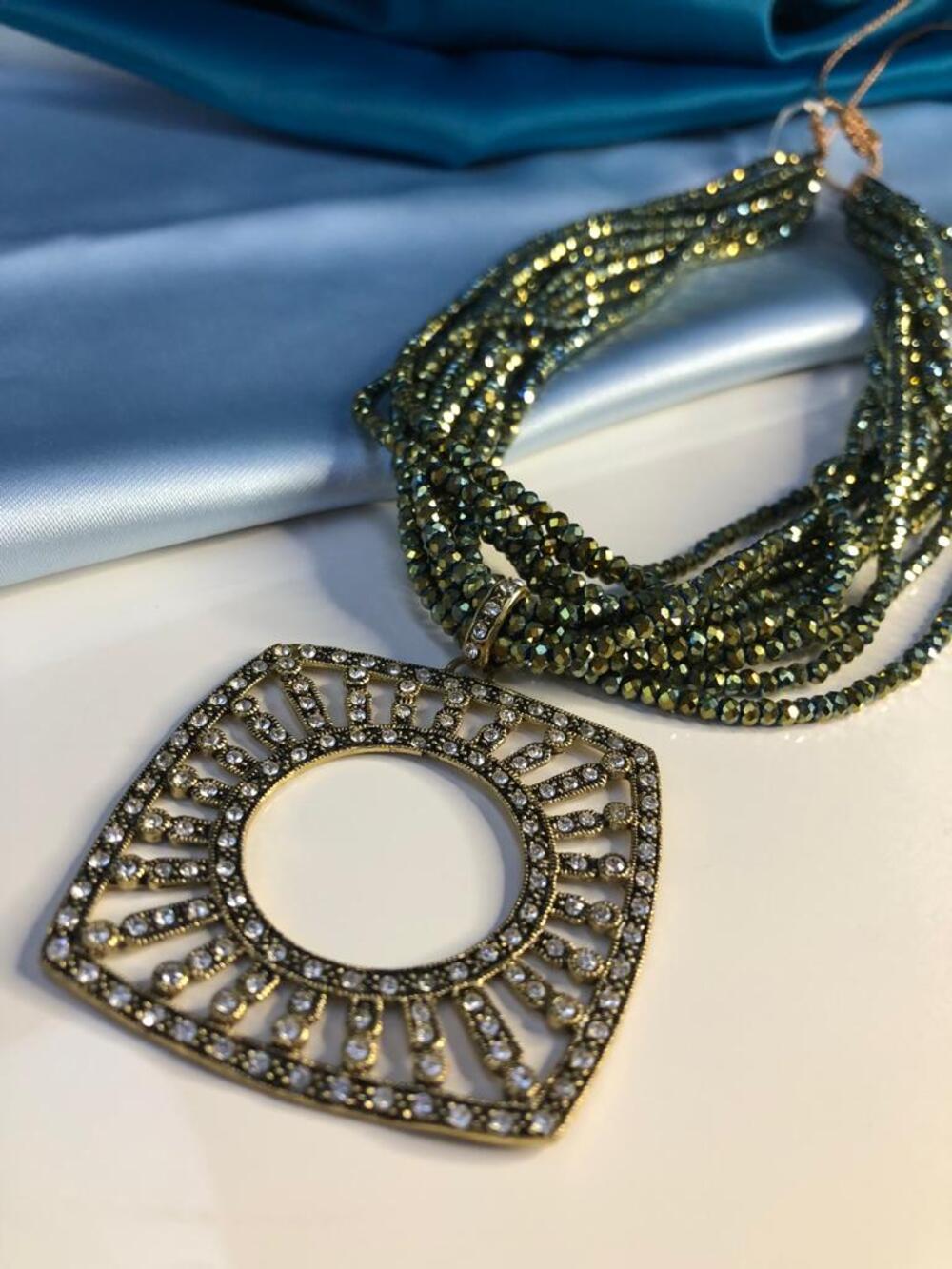 VOG BİJUTERİ KRİSTAL TAŞ DİZAYN ŞIK TASARIM EL İŞİ KOLYE (CHOKER)