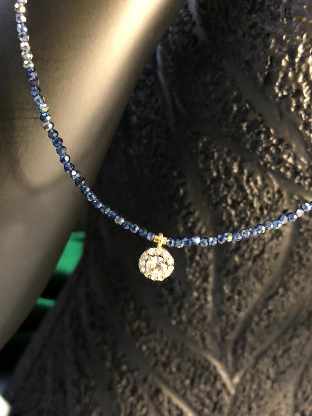 Vog Bujiteri Mavi Kristal Taşlı El Işi Kolye (choker)