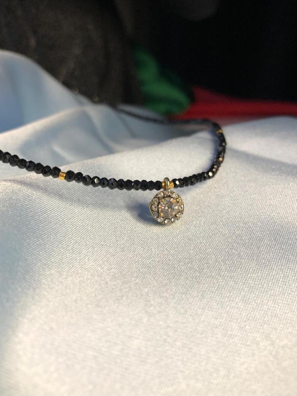Vog Bujiteri Mavi Kristal Taşlı El Işi Kolye (choker)
