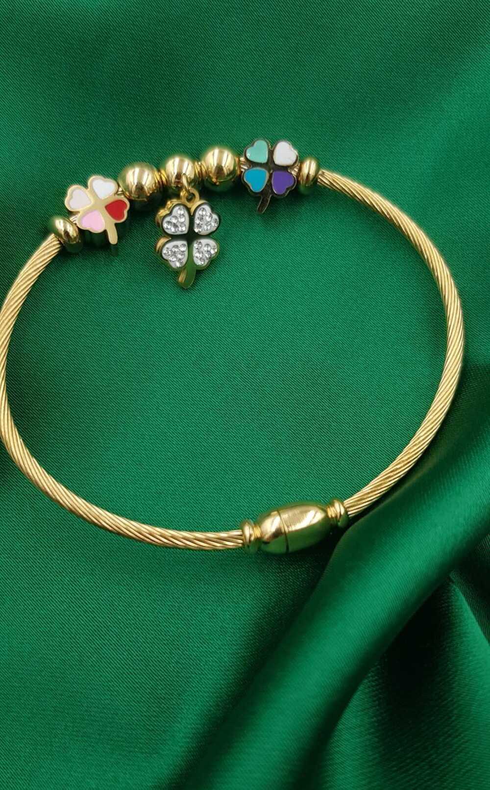 Vog Çelik Pandora Charm Mineli Yonca Figürlü 24 Ayar Altın Kaplama 1.Sııf Vip Çelik Bilezik Kelepçe