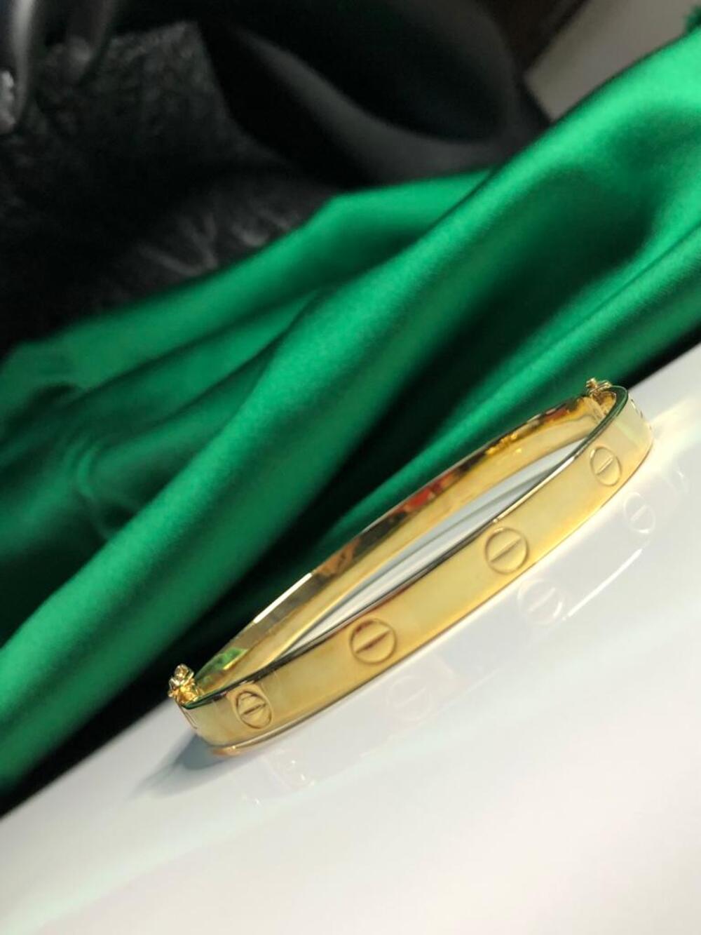 Vog 6MM Cartier Vidalı Model Kelepçe 925 Ayar Gümüş Sarı Renk Beyaz,Roze Seçeneği