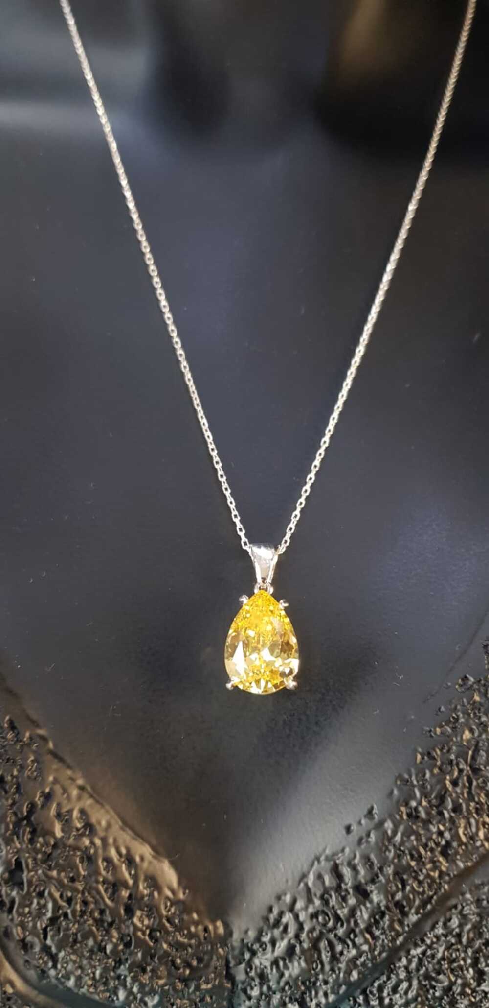 Vog Damla Kesim Sitrin Topaz 925 Ayar Gümüş Kolye