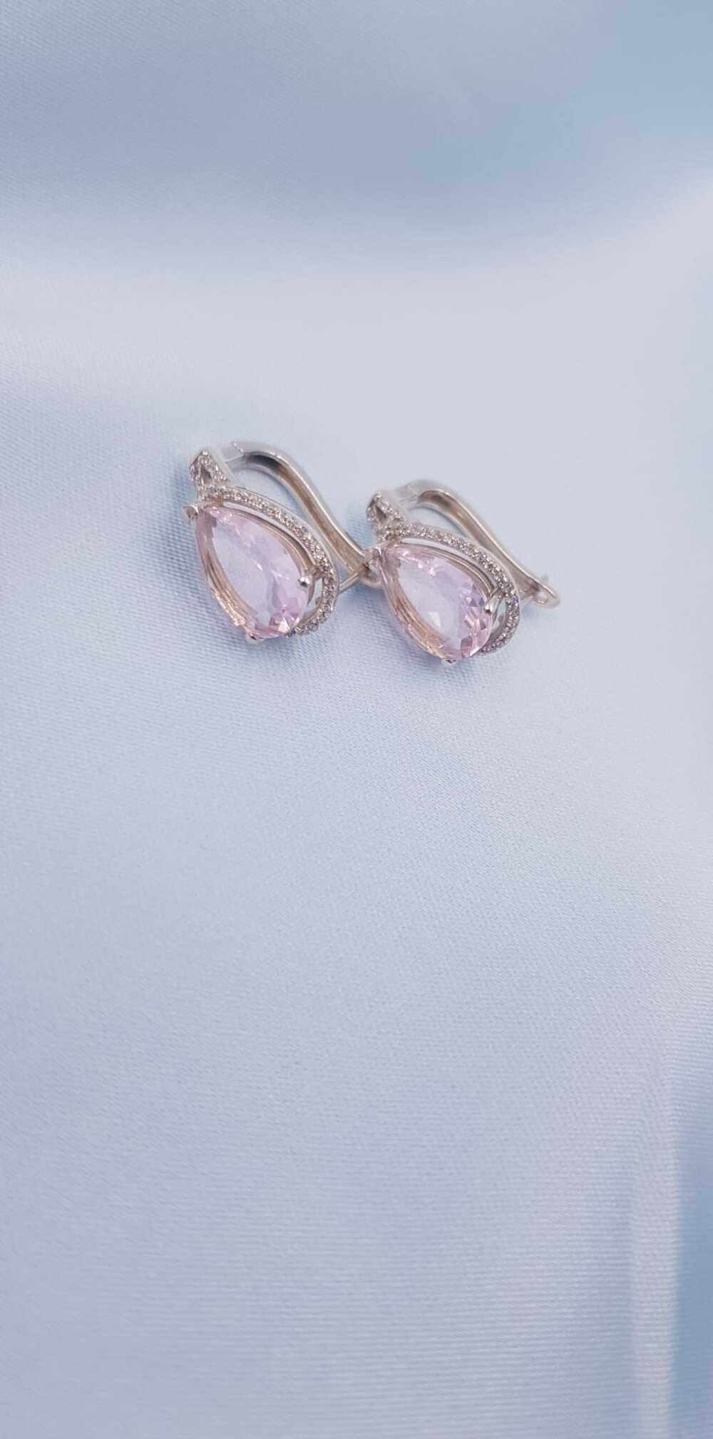 Vog İtalyan Tasım  Pırlanta İşçilik Damla A Kalite Pink Quartz 925 Gümüş Beyaz Küpe