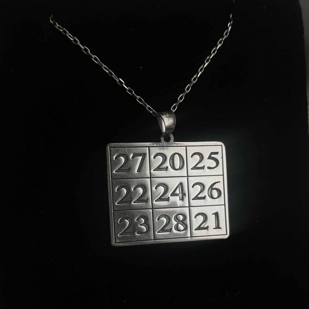 Kubera Para Mantra 925 Ayar Gümüş Unisex Kolye