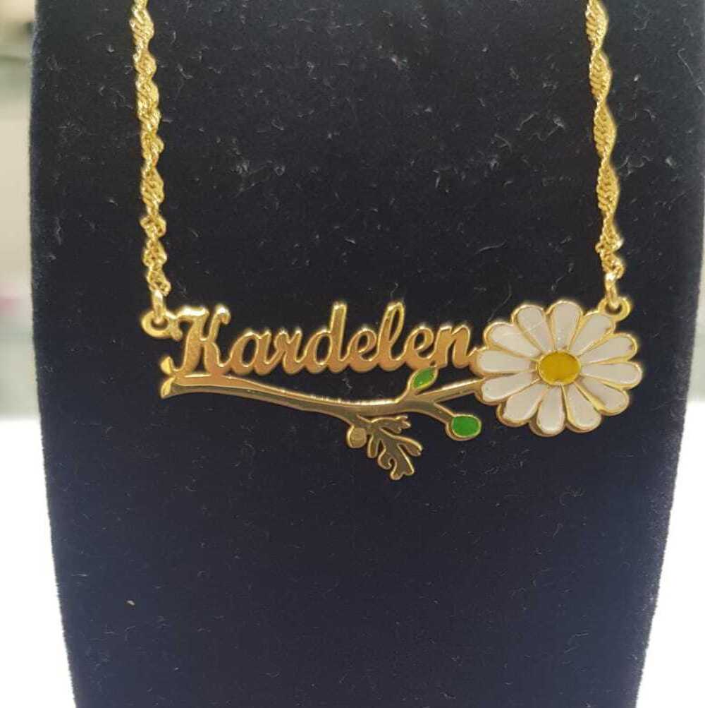 Vog Kişiye Özel Kardelen Yazılı Papatya Isim Kolye 925 Ayar Gümüş Sevgiliye,Anneye,Arkadaşa Kolye