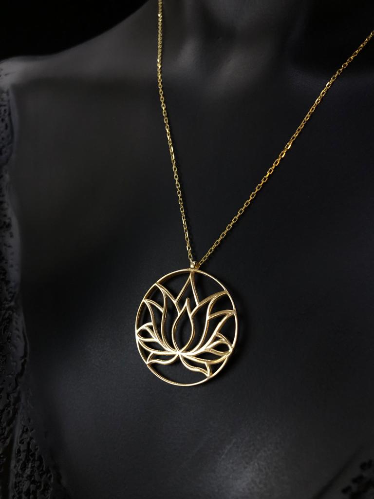 VOG LOTUS ÇİÇEĞİ MADALYON 925 AYAR GÜMÜŞ KOLYE 