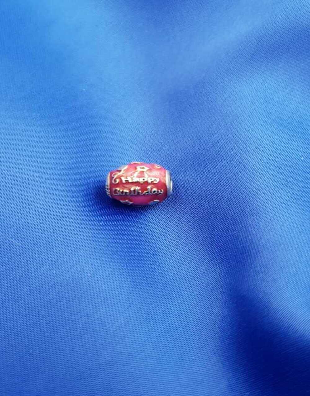 Vog Pandora’s Charm’s Happy Bhirtday Yazılı 925 Ayar Gümüş Charms