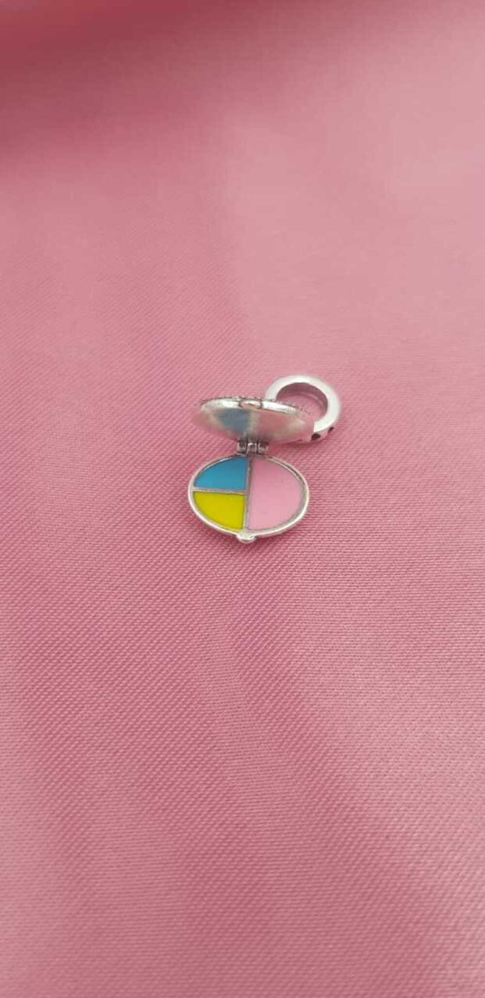 Vog Pandora’s Charm’s Kişiye Özel Aynalı Görünüm Makyaj Malzemesi 925 Ayar Gümüş Charms