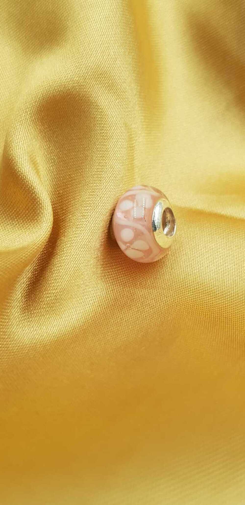 Vog Pandora’s Charm’s Pembe-Beyaz Renkli Murona Cam 925 Ayar Gümüş Charms