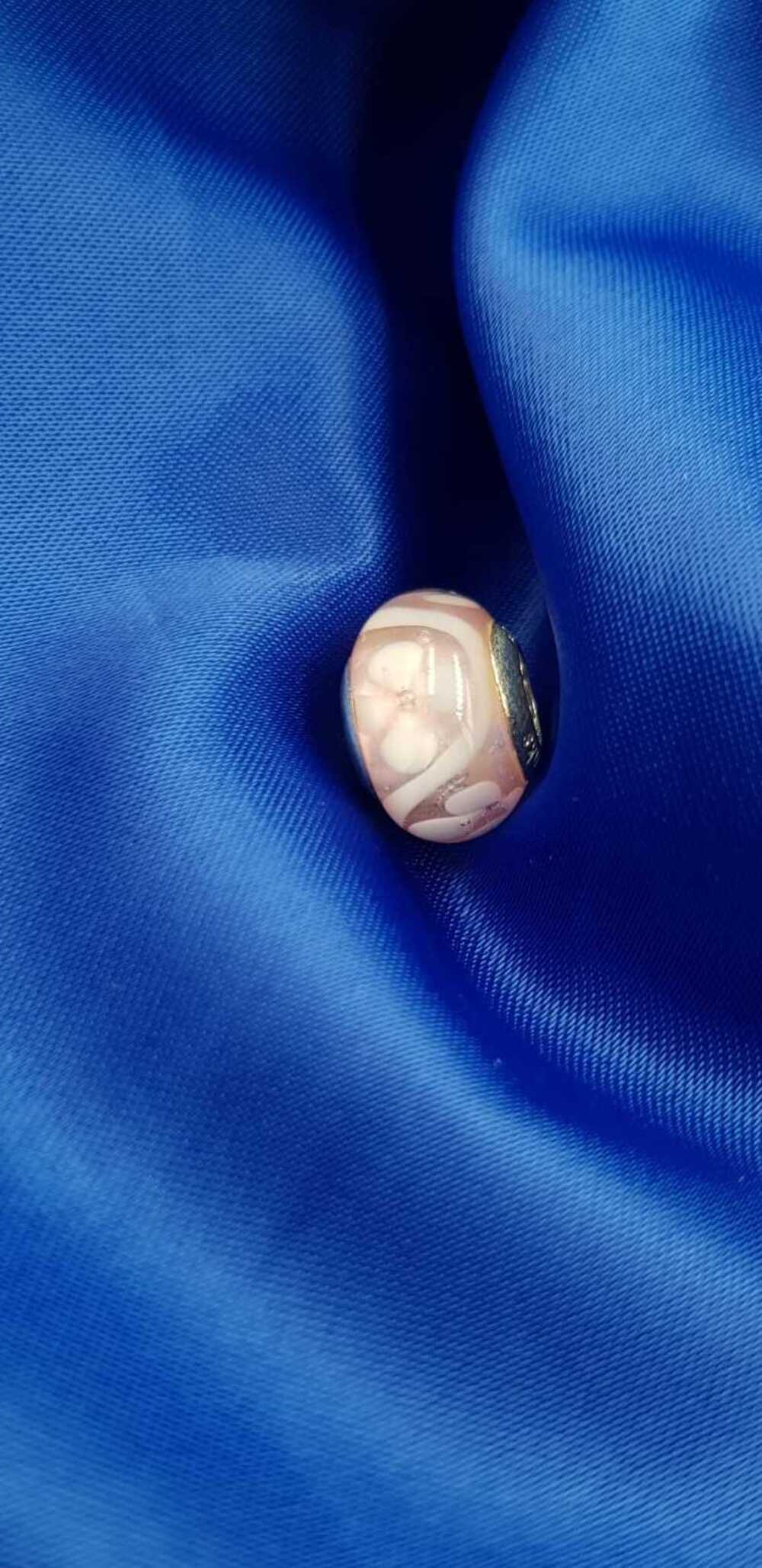 Vog Pandora’s Charm’s Pembe-Beyaz Renkli Murona Cam 925 Ayar Gümüş Charms